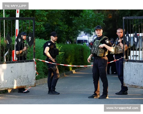 Salomon户外精神，艺术装置引爆社交