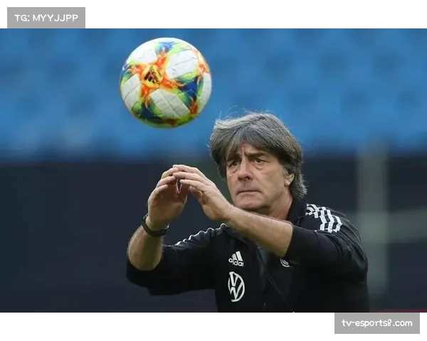 -战术实验室:德甲从自由人到空间压缩的演变史-